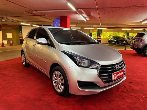 HYUNDAI HB20 1.0 COMFORT PLUS 12V FLEX 4P MANUAL HYUNDAI HB20 1.0 COMFORT PLUS 12V FLEX 4P MANUAL
